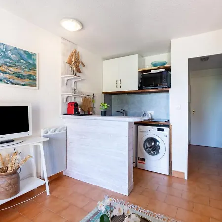 شقة Les Coteaux De La Nartelle-26 By Interhome *