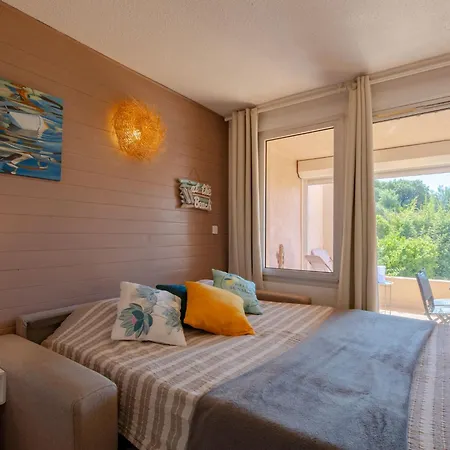 Les Coteaux De La Nartelle-26 By Interhome Apartment *